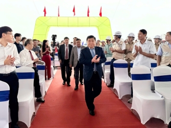 Khởi công Dự án đầu tư xây dựng cầu Ngọc Hồi và đường dẫn hai đầu cầu